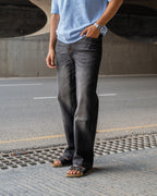 Black Scared Straight Cut Pant