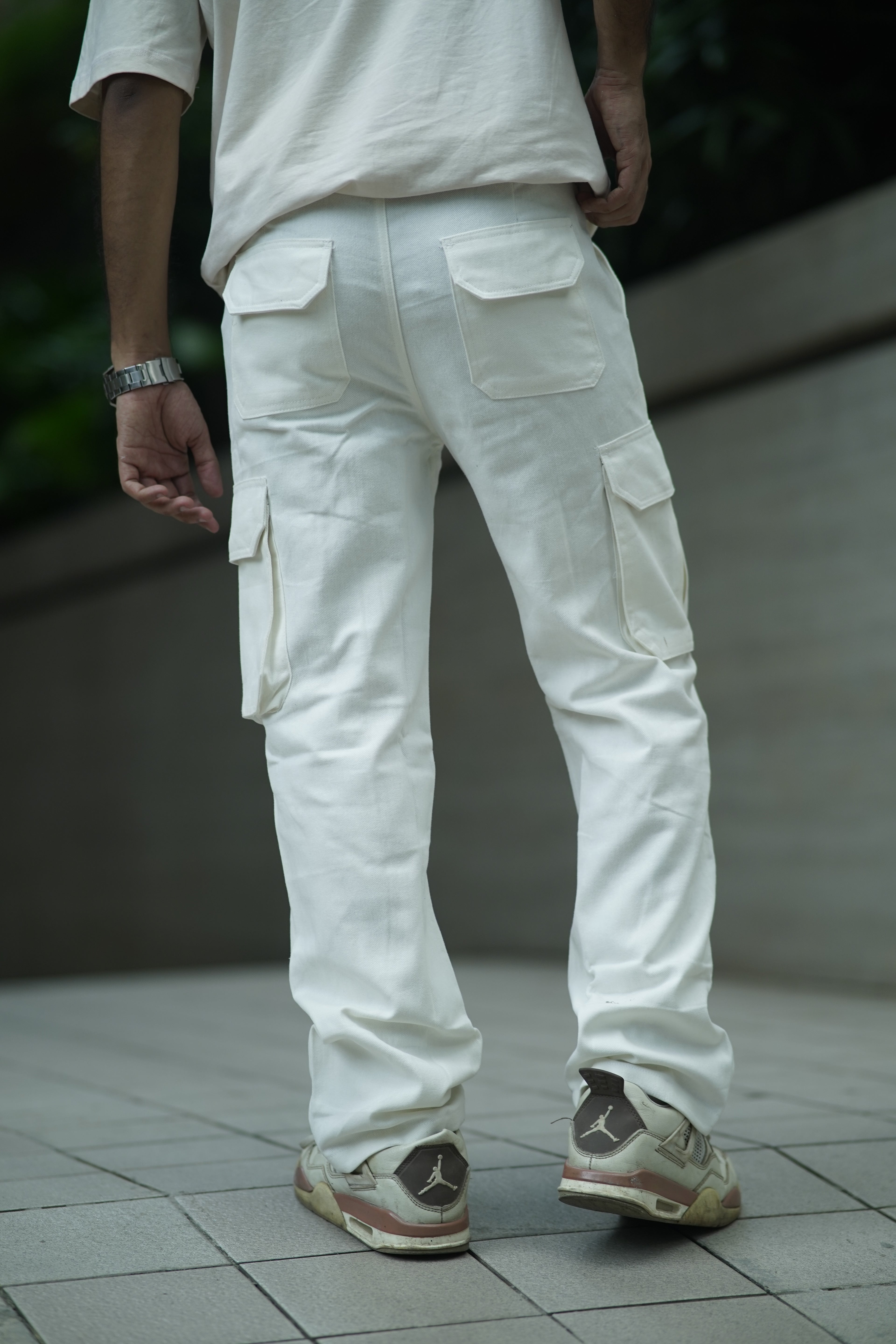 6 Pocket Gabardine Semi Baggy Cargo Pant